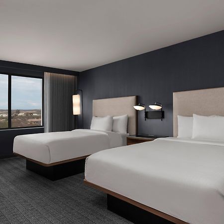 Courtyard By Marriott San Diego Miramar Exterior photo